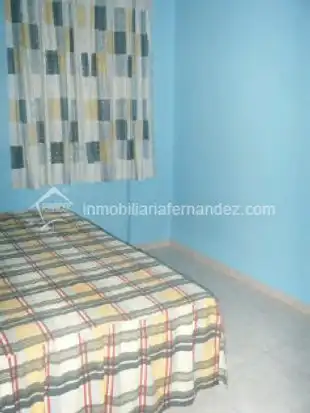Dormitori de Apartament en venda en Cáceres amb Calefacció, Terrassa i Moblat