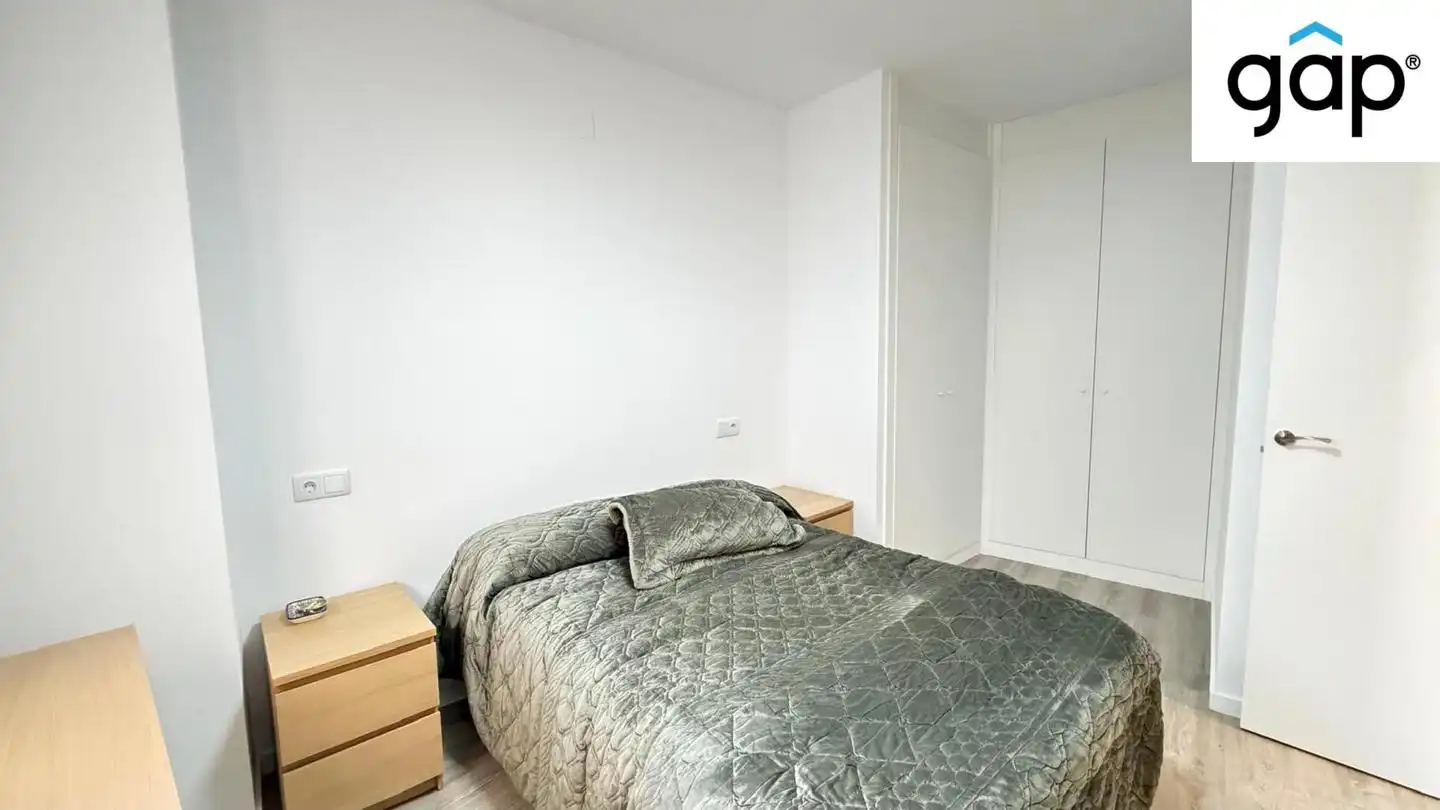 Bedroom of Flat for sale in Cuenca  with Heating, Swimming Pool and Furnished