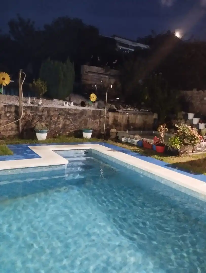 Piscina de Casa o xalet en venda en Nigrán amb Calefacció, Jardí privat i Piscina