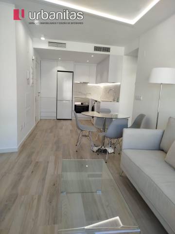 Piso en Alquiler en Juan Carlos I