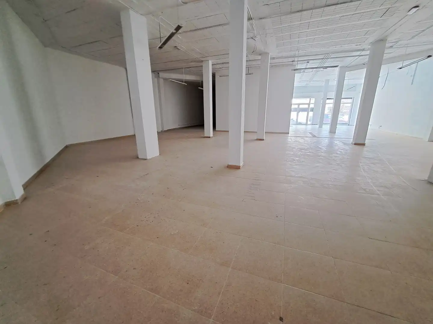 Local comercial en venta en La Serreta, imagen 2