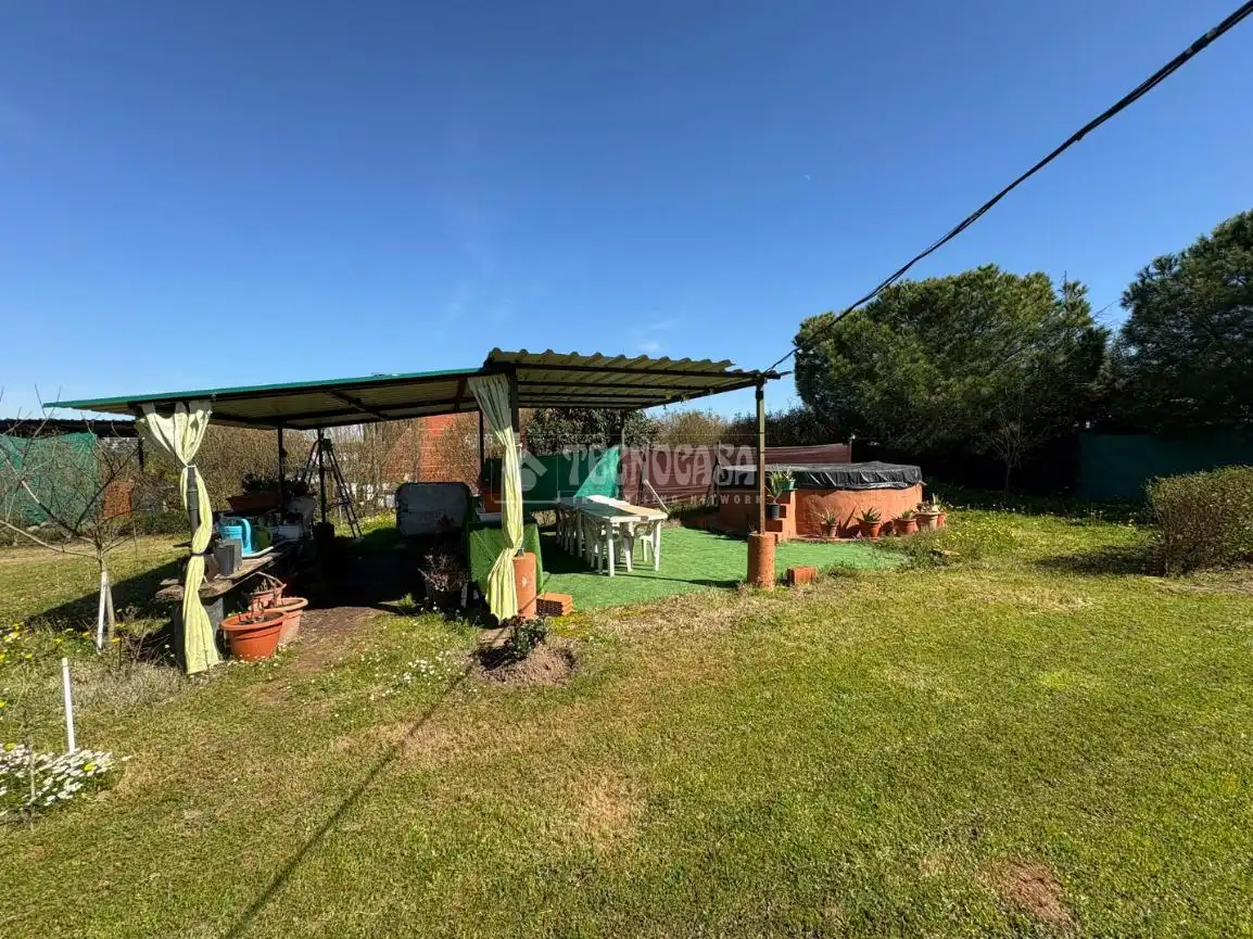 Country homes for sale in Badajoz  with Private garden and Terrace