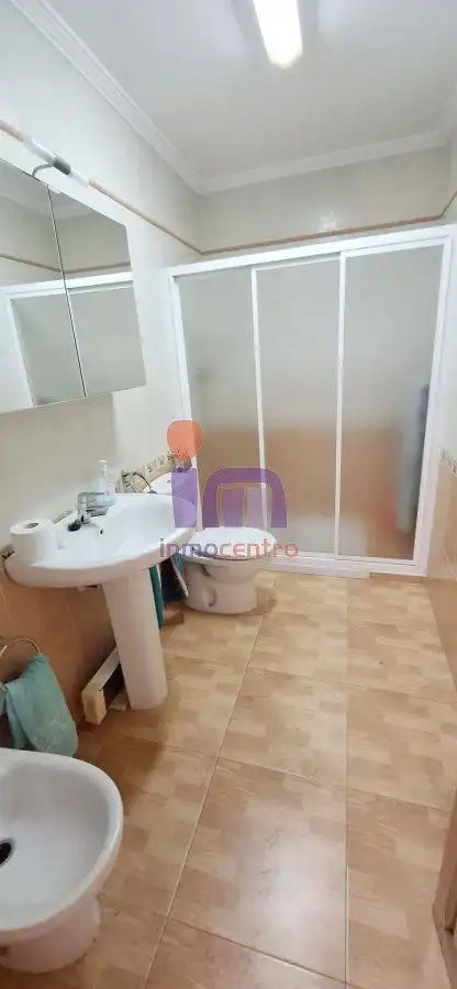 Badezimmer von Haus oder Chalet zum Verkauf in Moral de Calatrava mit Klimaanlage und Heizung