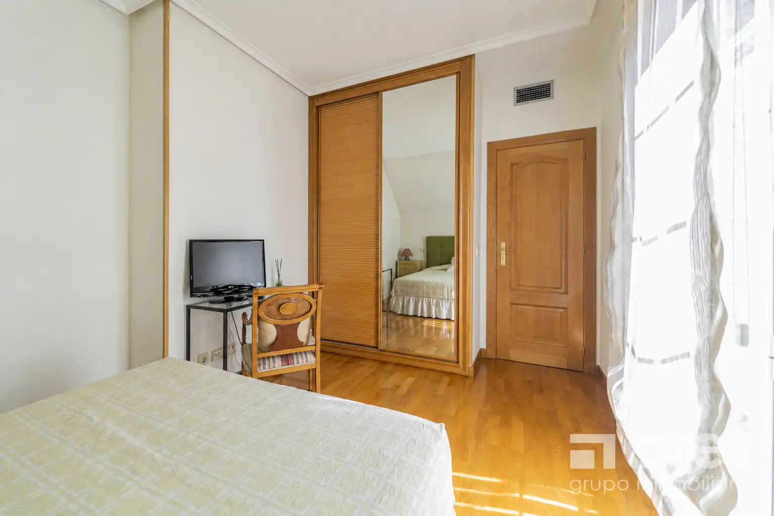 Dormitori de Casa o xalet en venda en Las Rozas de Madrid amb Aire condicionat, Calefacció i Jardí privat