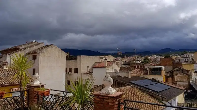 Vista exterior de Àtic en venda en La Zubia amb Terrassa i Traster