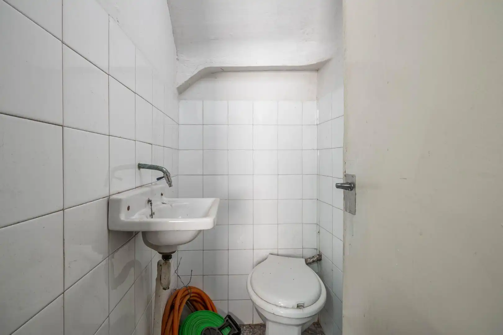 Badezimmer von Wohnung zum Verkauf in Granada