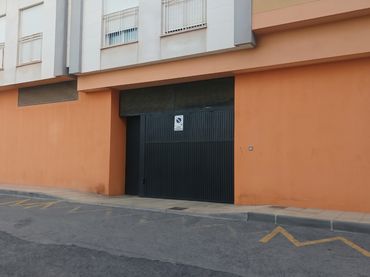 Individual con ascensor en venta en Totana