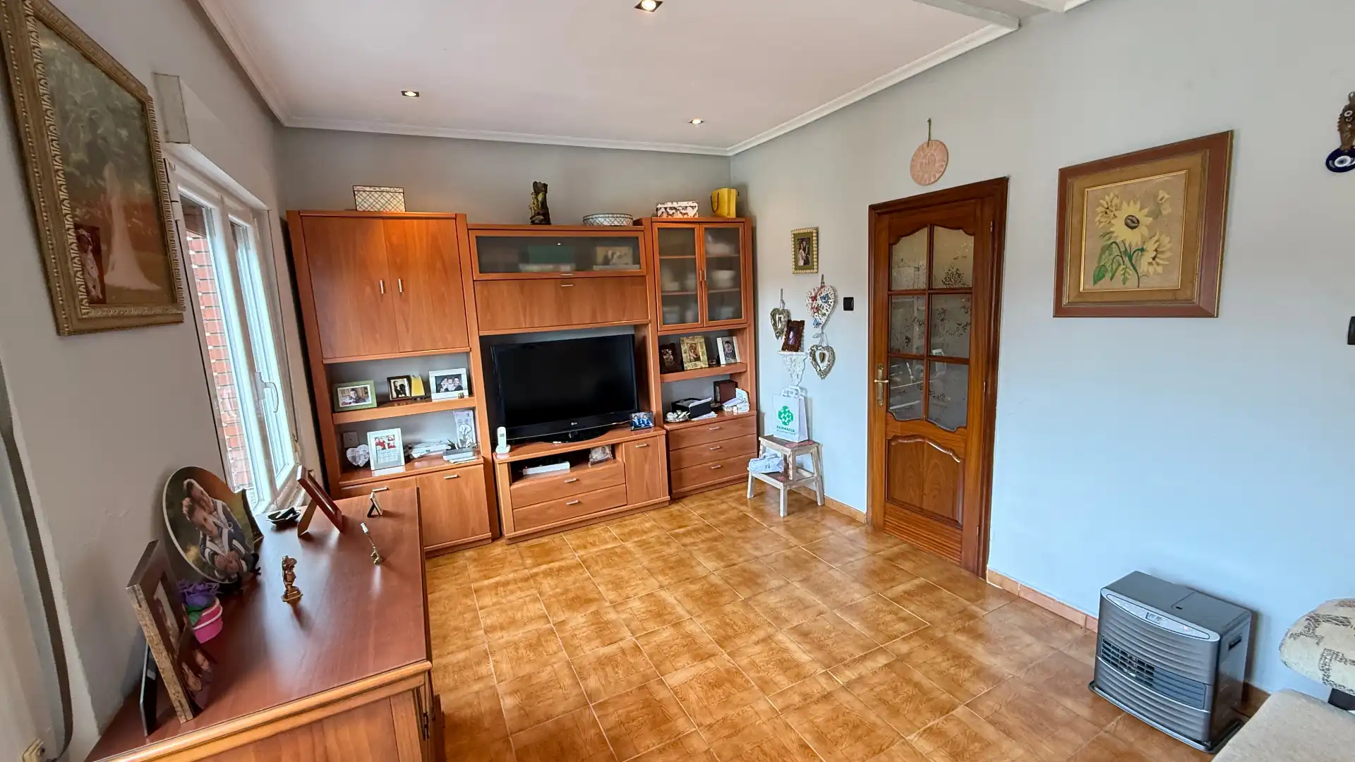 Living room of Houses for sale in Langreo  with Heating, Private garden and Terrace