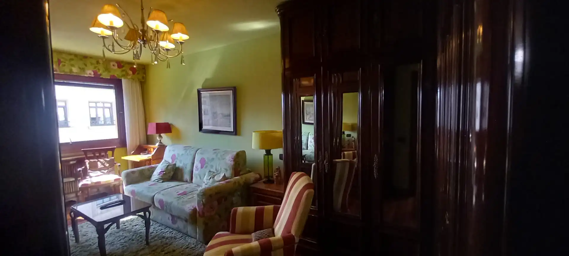 Sala de estar de Piso en venta en Gijón  con Calefacción, Parquet y Terraza