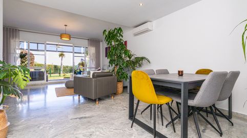 Foto 2 de Casa adosada en venta en Calahonda, Mijas