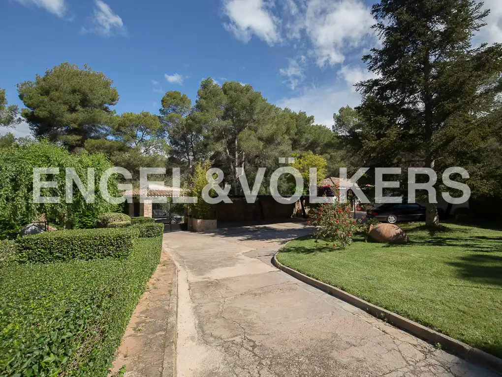 Exterior view of Houses for sale in Náquera  with Air Conditioner, Heating and Private garden