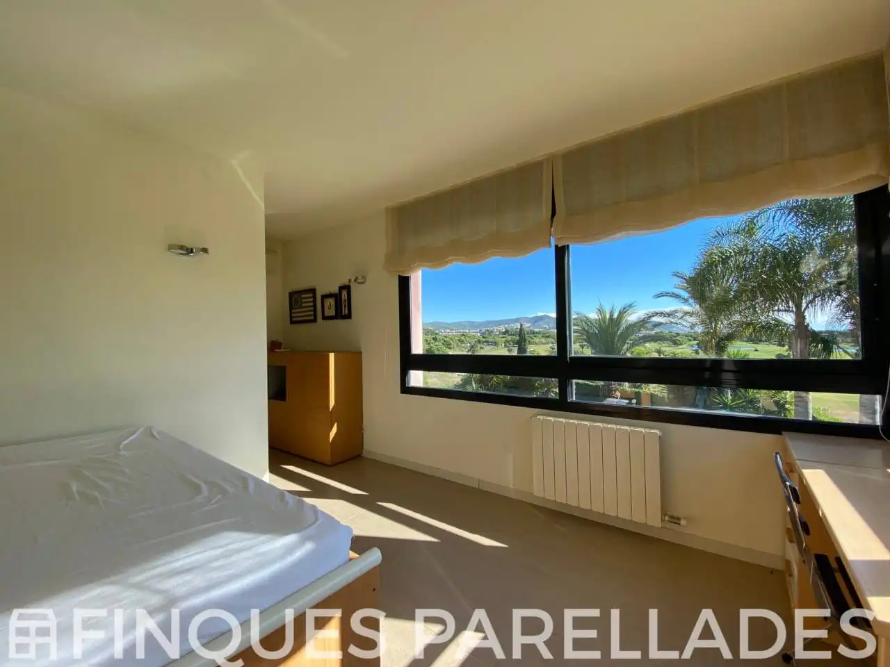 Habitación de Casa o chalet en venta en Sitges con Aire acondicionado, Calefacción y Jardín privado