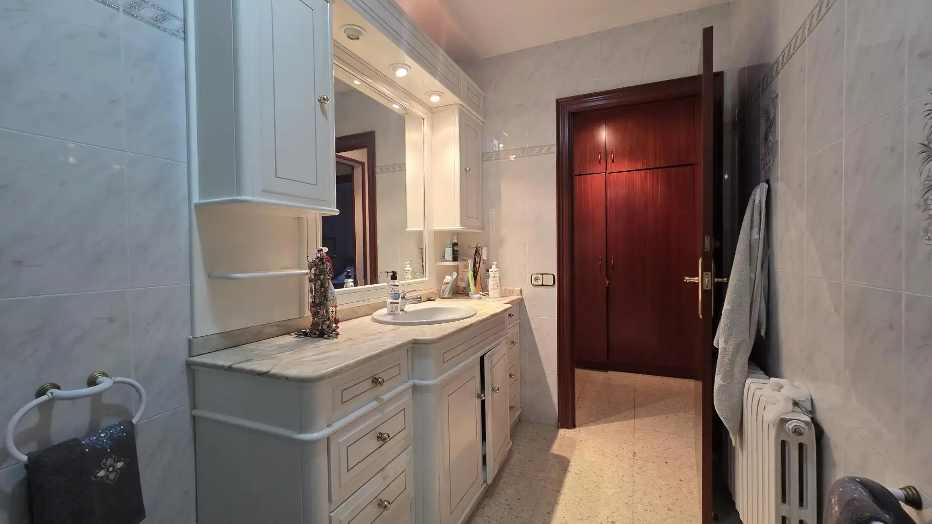 Baño de Casa adosada en venta en Lleida con Calefacción