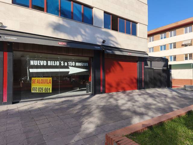 Local comercial en Alquiler en Parque Alcosa