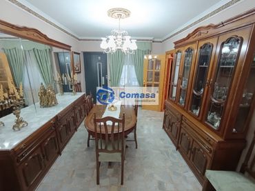 Casa amb jardí en venda a Martos