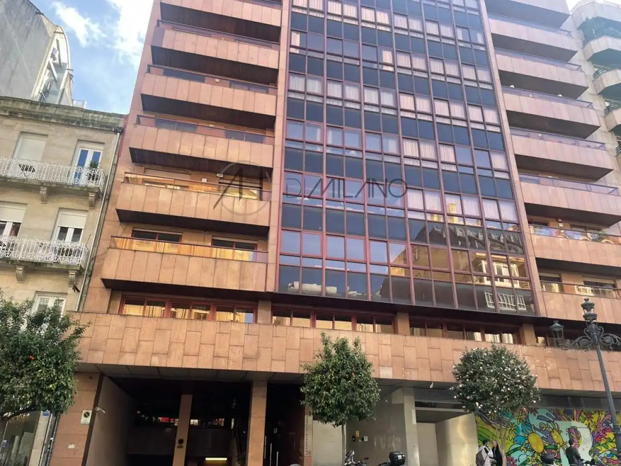 Vista exterior de Piso en venta en Vigo  con Calefacción, Parquet y Trastero