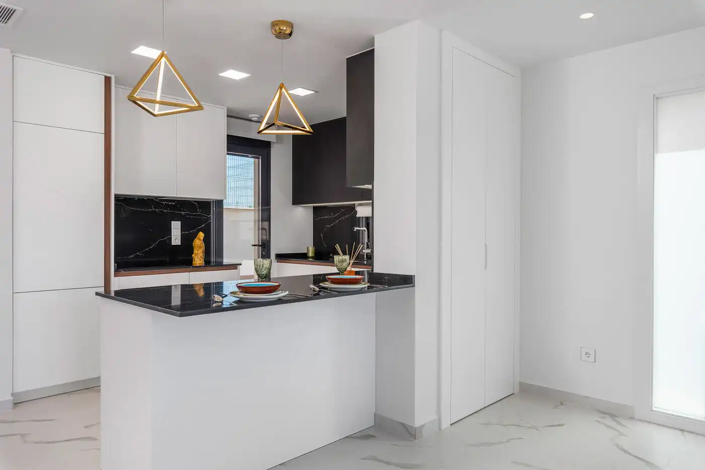 Apartament amb terrassa en venda a San Miguel de Salinas, imagen 37