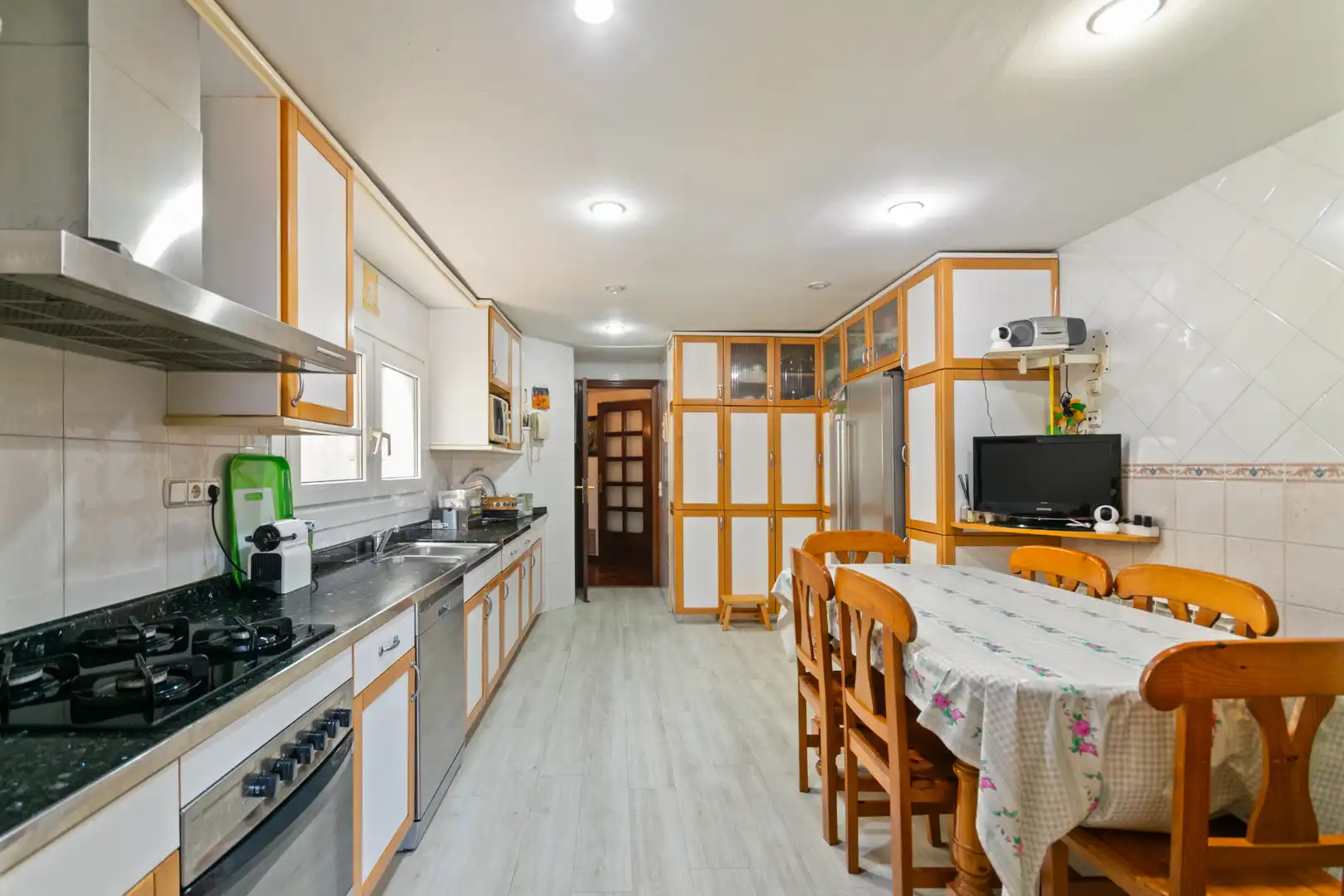 Attic for sale in El Guinardó