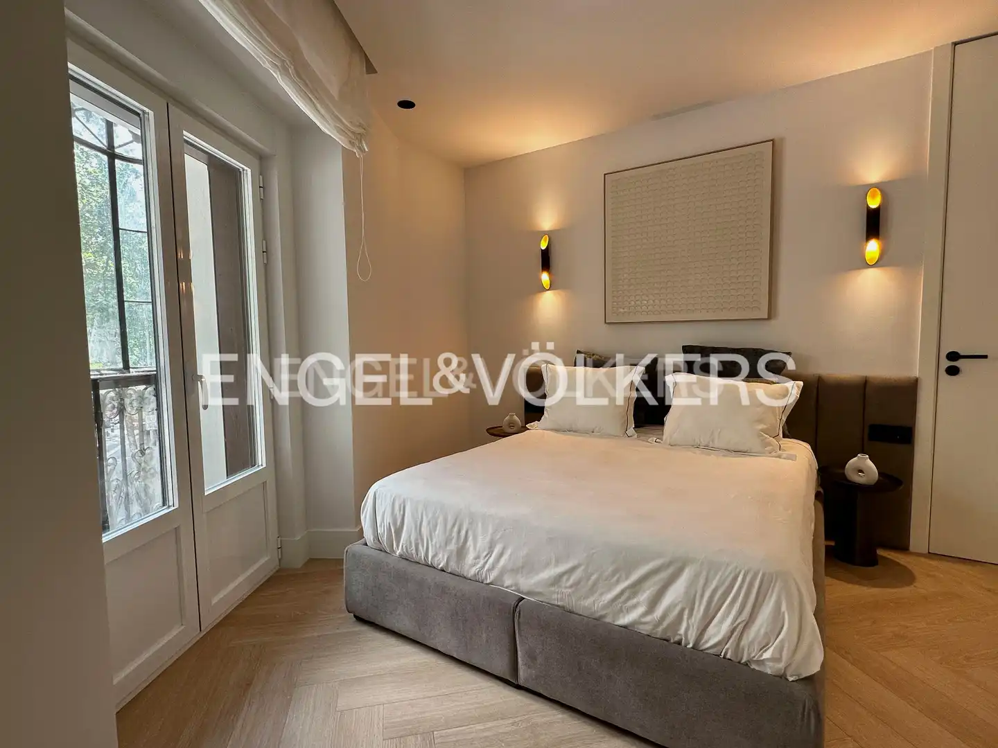 Bedroom of Flat for rent in Madrid  with Air Conditioner, Heating and Furnished