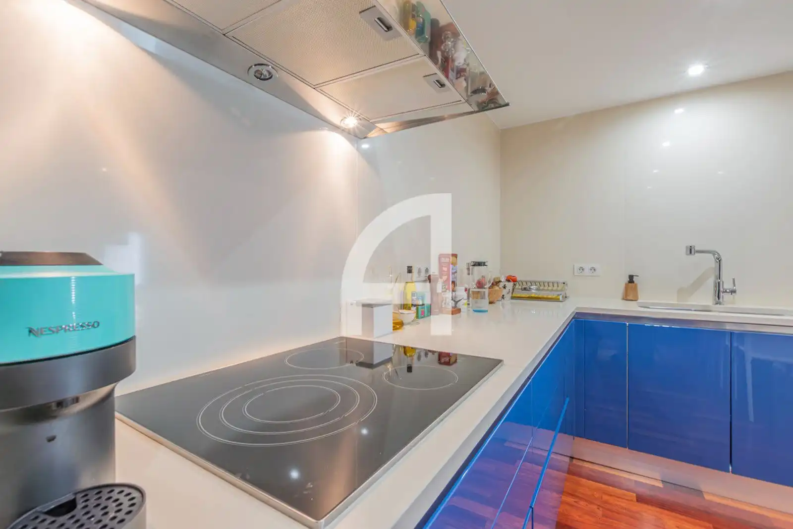 Cuina de Dúplex en venda en Terrassa amb Aire condicionat, Calefacció i Terrassa