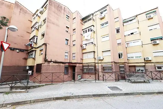 Vista exterior de Piso en venta en  Madrid Capital con Calefacción