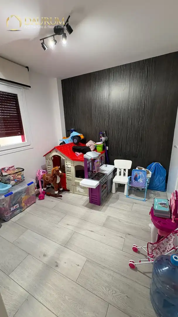 Casa adosada en venta en Rivas-Vaciamadrid con Aire acondicionado, Calefacción y Trastero