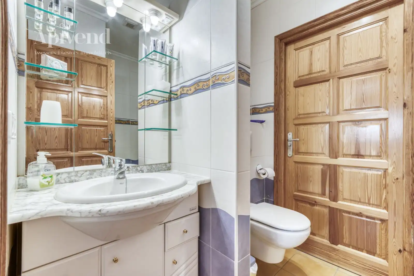 Bathroom of Houses for sale in Roses  with Air Conditioner, Heating and Private garden
