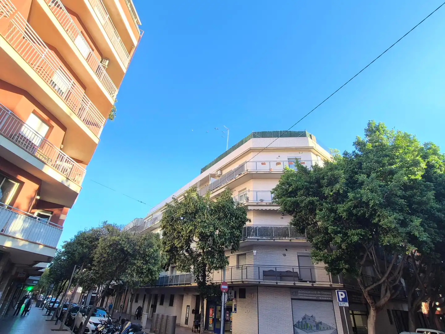 Vista exterior de Dúplex en venda en Barcelona amb Aire condicionat, Calefacció i Terrassa