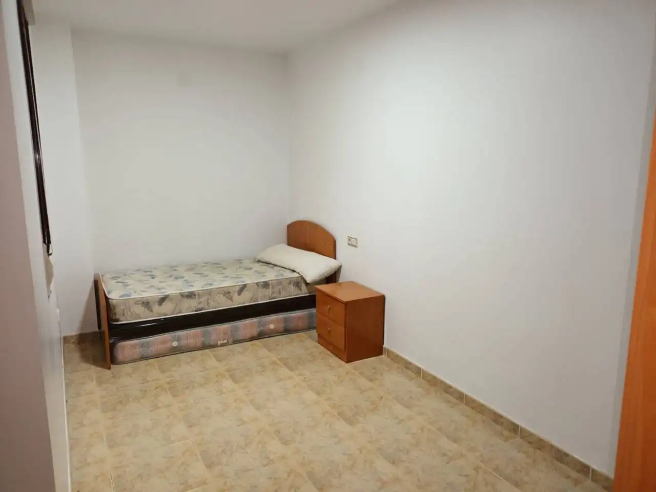 Appartamento con ascensore in vendita a Calle Cerdenya, imagen 3