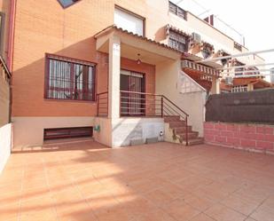 Exterior view of House or chalet for sale in Alcalá de Henares