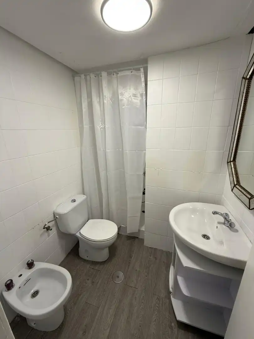 Bathroom of Flat for rent in Badajoz  with Air Conditioner, Heating and Terrace