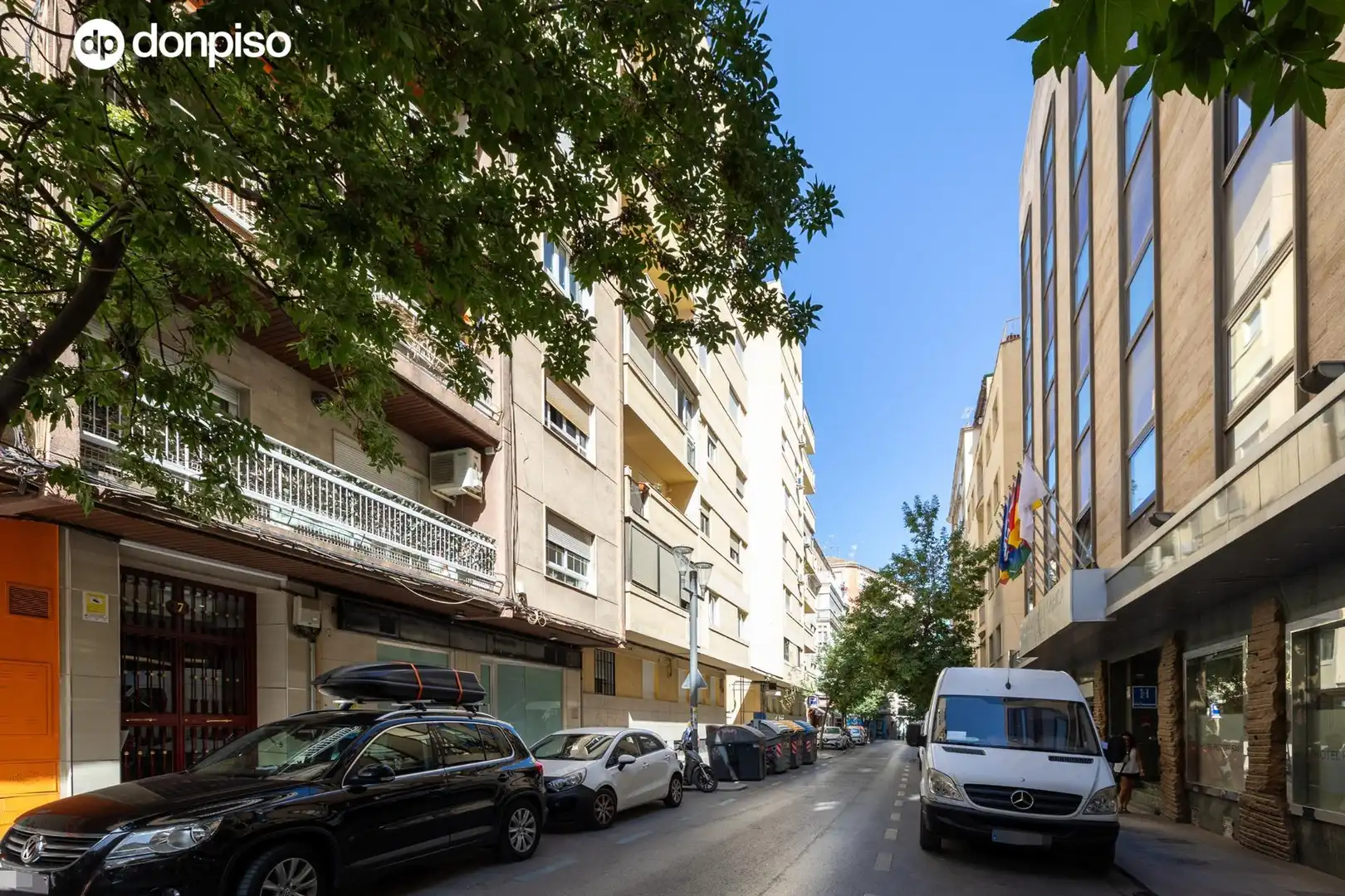 Exterior view of Flat for sale in Granada  with Air Conditioner and Heating
