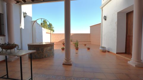 Foto 2 von Einfamilien-Reihenhaus zum Verkauf in Avenida de Andalucia, Santa Olalla del Cala, Huelva