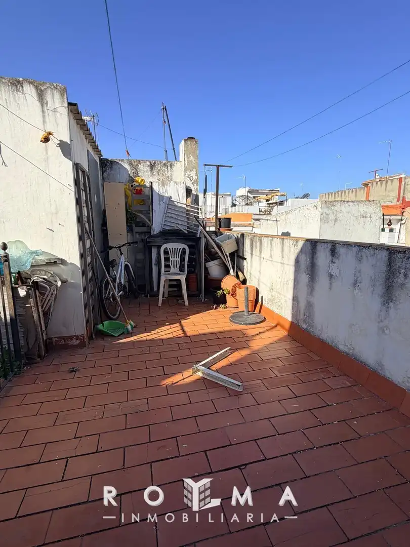 Terrassa de Casa adosada en venda en Lebrija amb Traster