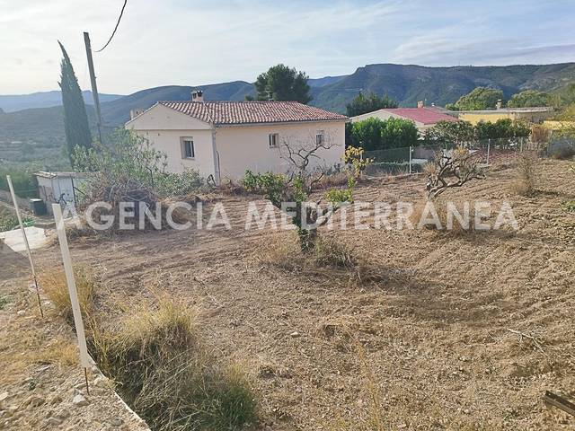 Terreno residencial en Venta en Chulilla
