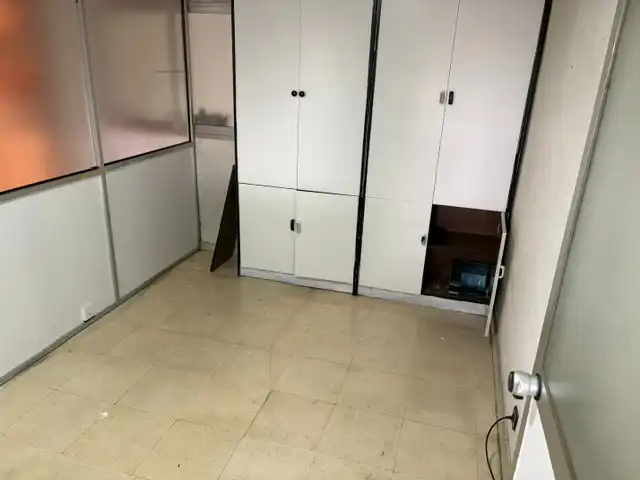 Nau industrial en venda en Leganés