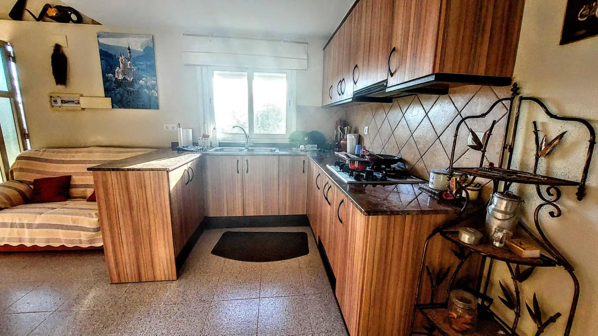 Cuina de Finca rústica en venda en L'Ametlla de Mar  amb Jardí privat, Terrassa i Moblat