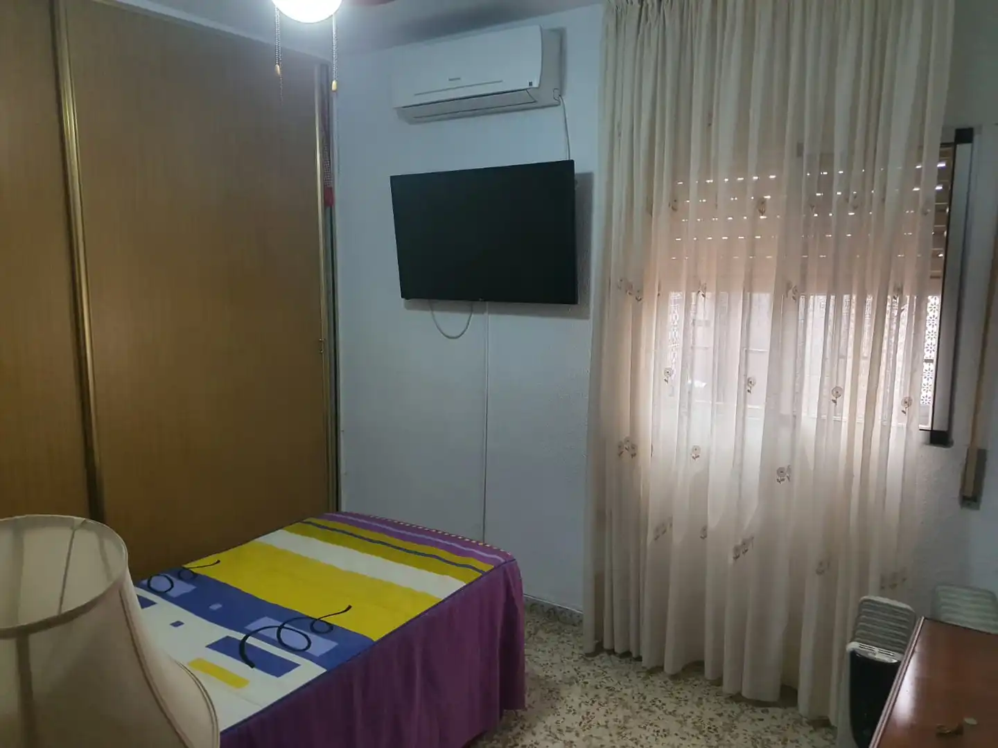 Habitación de Piso en venta en Córdoba con Aire acondicionado, Trastero y Amueblado