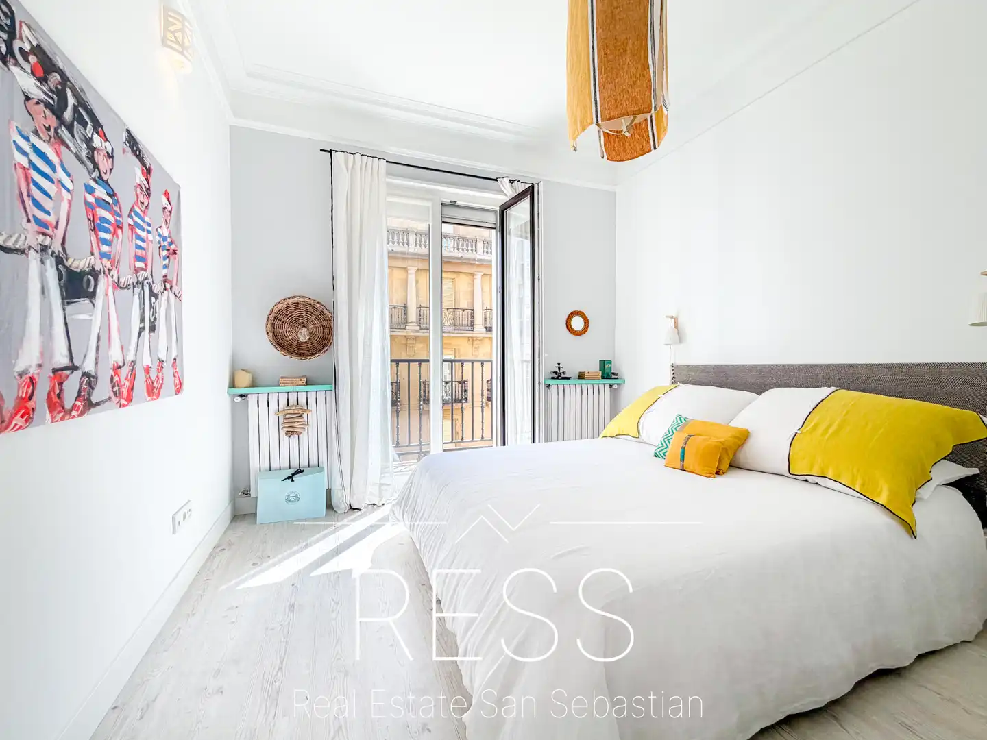 Schlafzimmer von Wohnung zum Verkauf in Donostia - San Sebastián  mit Heizung, Terrasse und Möbliert