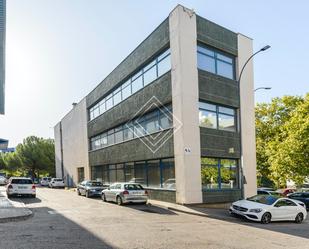 Vista exterior de Edifici en venda en Alcobendas