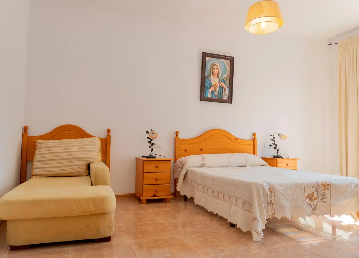 Bedroom of Houses for sale in Cuevas Bajas  with Air Conditioner, Terrace and Storage room