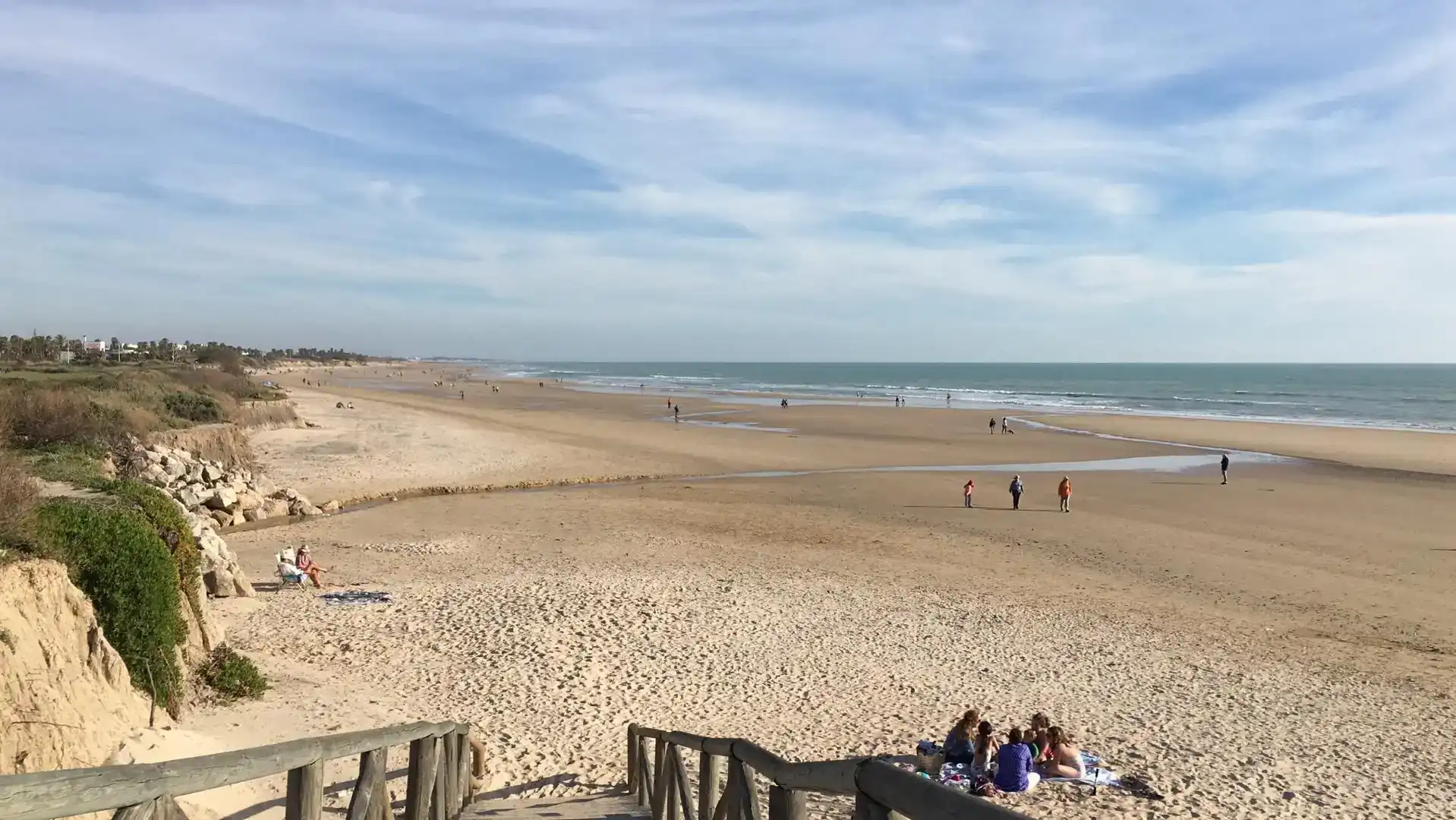 Außenansicht von Wohnung zur Miete in Rota mit Klimaanlage, Privatgarten und Schwimmbad