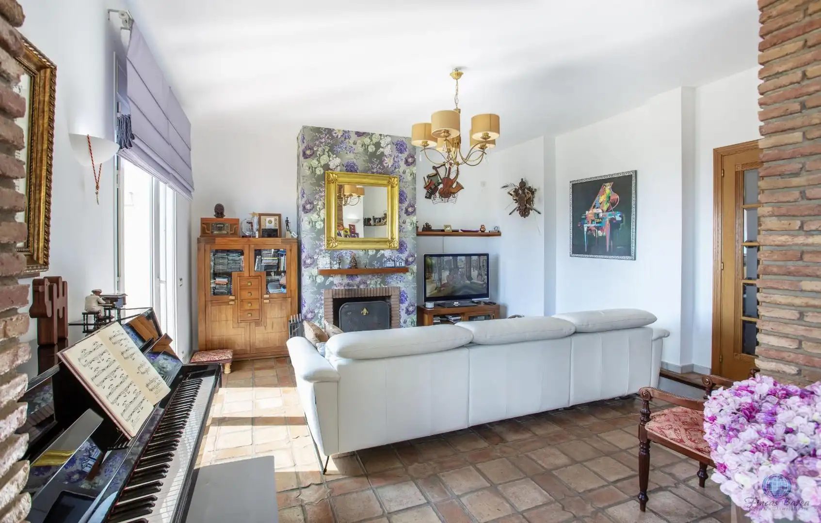 Sala de estar de Casa o chalet en venta en Benalmádena con Aire acondicionado, Trastero y Piscina