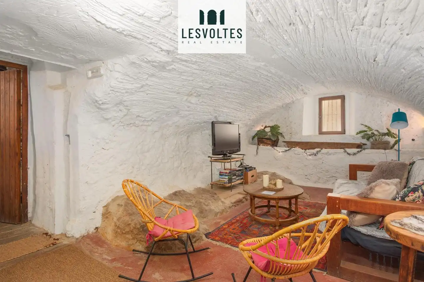Sala de estar de Casa o chalet en venta en Bellcaire d'Empordà con Calefacción, Jardín privado y Parquet