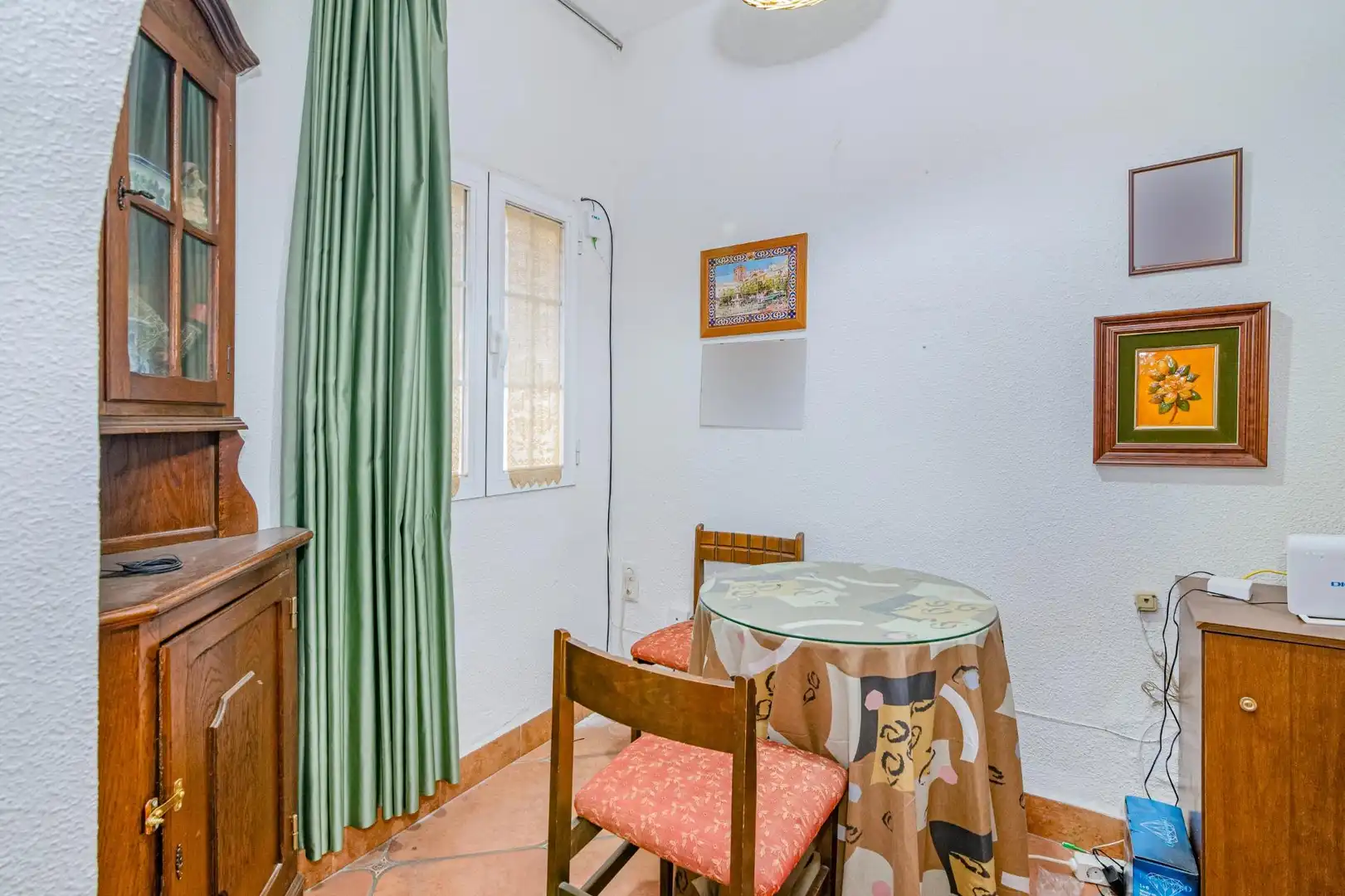 Comedor de Casa o chalet en venta en Granada con Aire acondicionado, Calefacción y Jardín privado