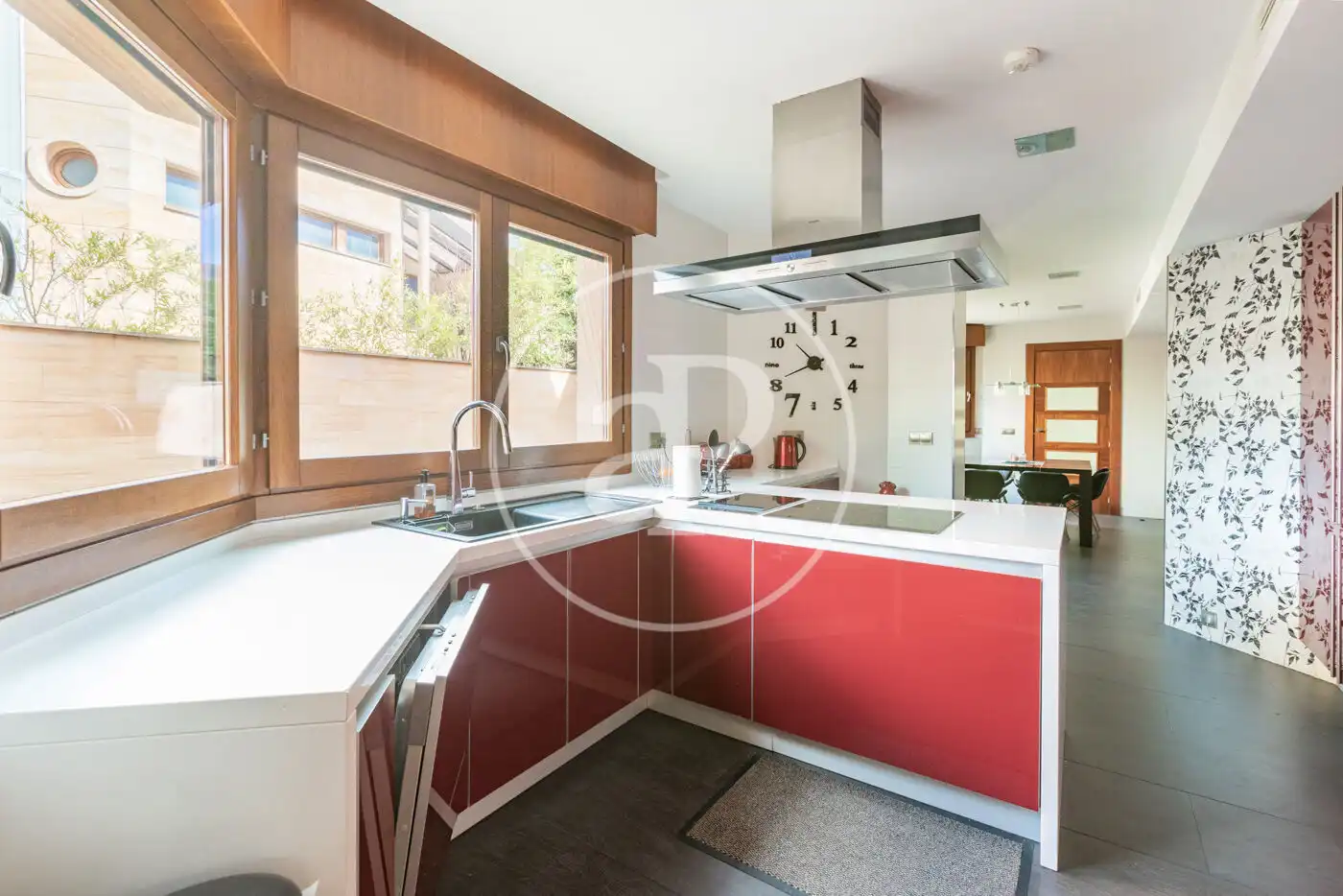 Cocina de Casa o chalet en venta en Madrid con Aire acondicionado, Calefacción y Jardín privado