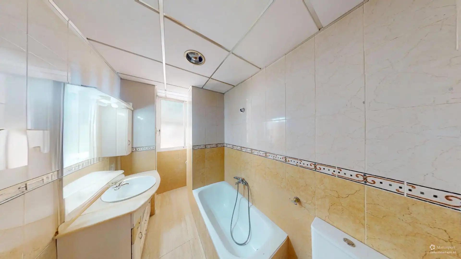 Bany de Pis en venda en Alicante / Alacant