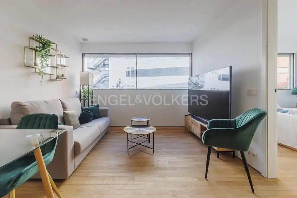 Sala de estar de Piso de alquiler en Madrid con Aire acondicionado, Calefacción y Trastero