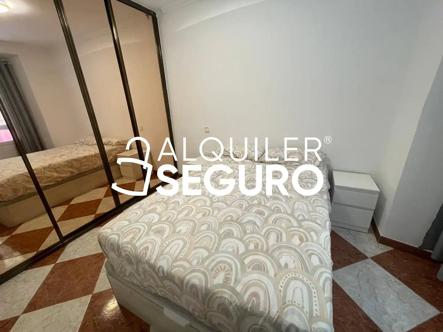 Piso con ascensor en alquiler en de Velarde, imagen 3