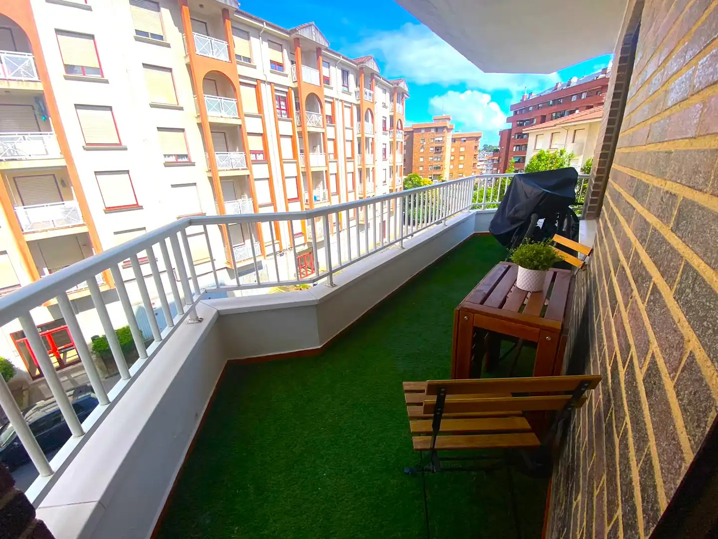 Terrace of Flat for sale in Castro-Urdiales  with Heating, Private garden and Parquet flooring
